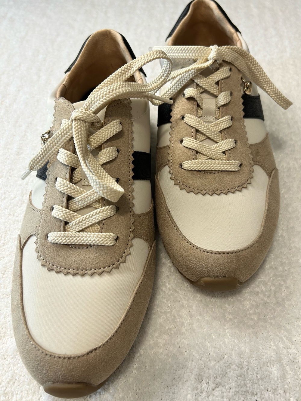 LifeStride Fearless BZees FreeFoam Sneakers Beige Black 9W New Unworn - Picture 8 of 9